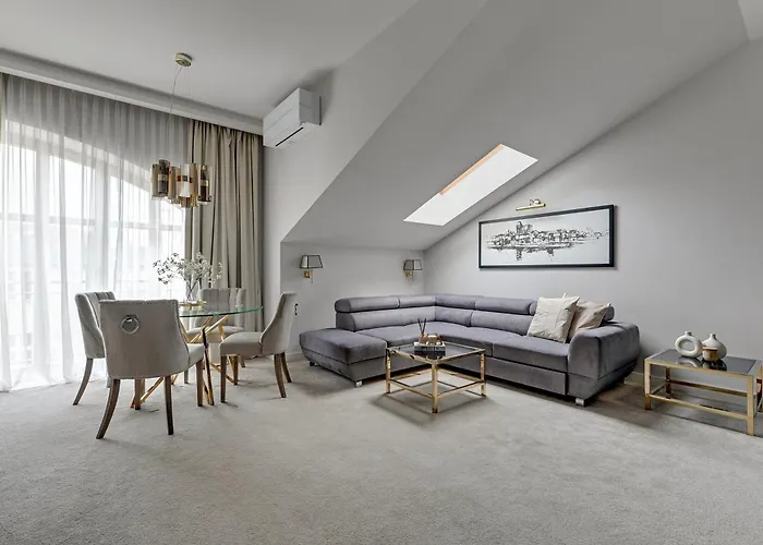 Morska By Downtown Daire